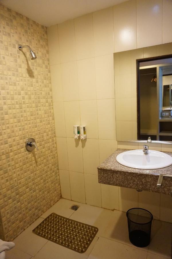 Akasa Hotel Kaliurang Eksteriør billede